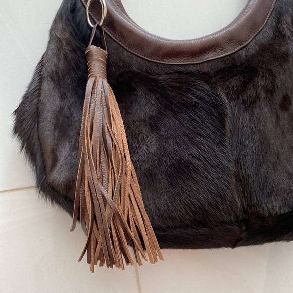 Brown leather and fur purse - Picture 2 of 5
